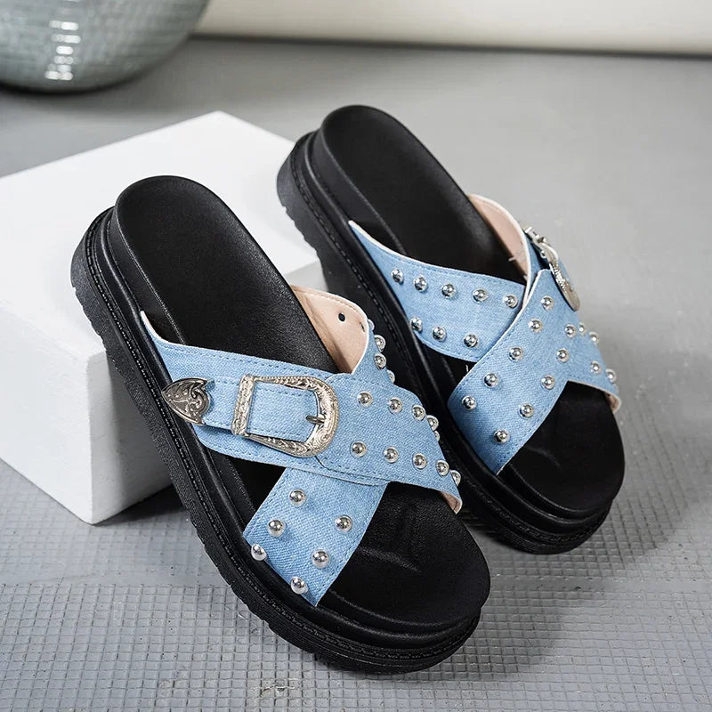 Via Roma Platform Sandals