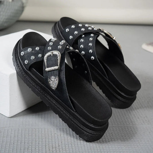Via Roma Platform Sandals