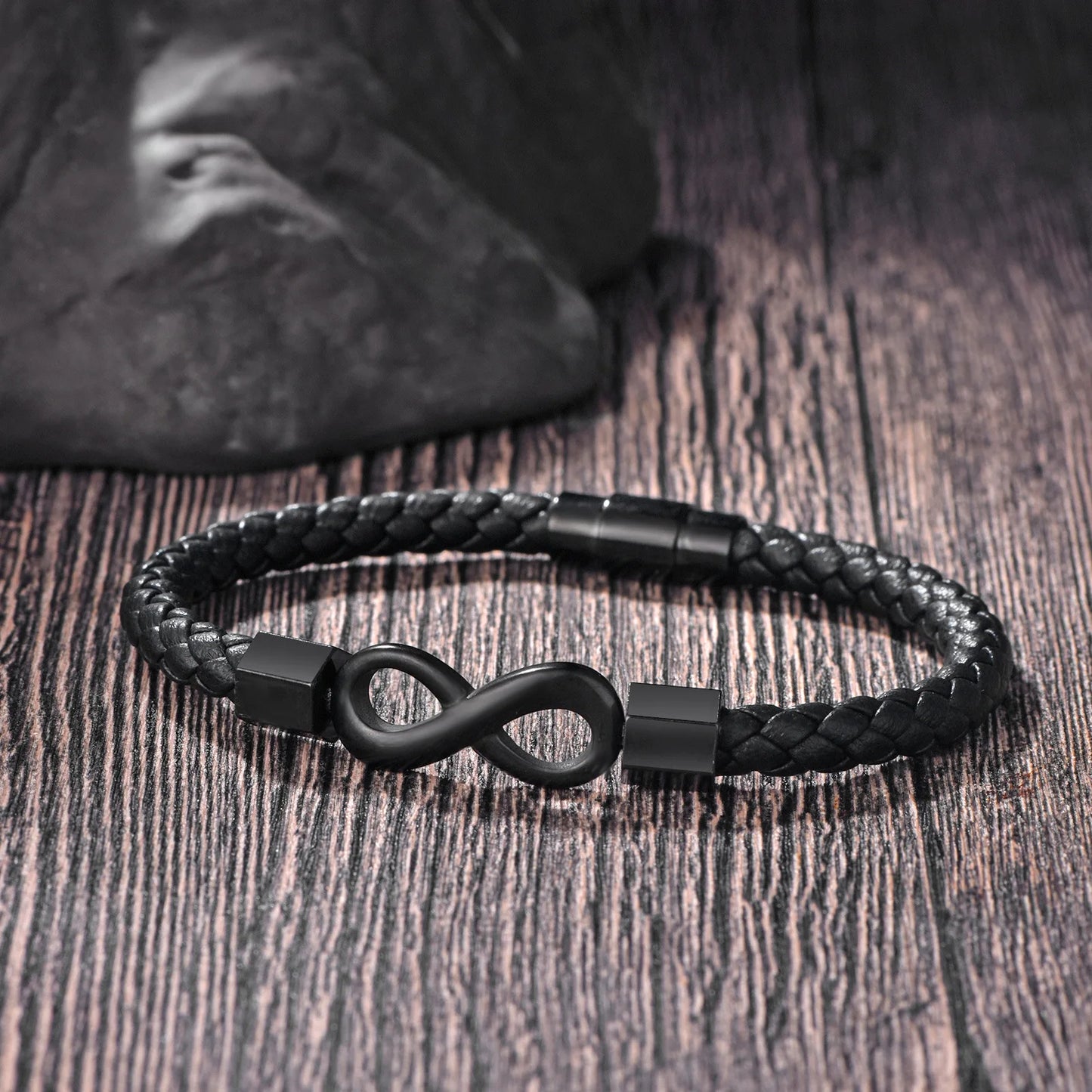 Rivano Infinito Bracelet