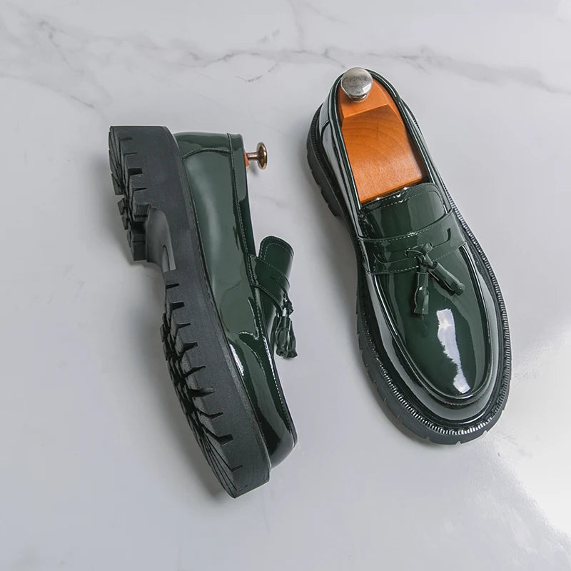 Nero Elegante Loafers